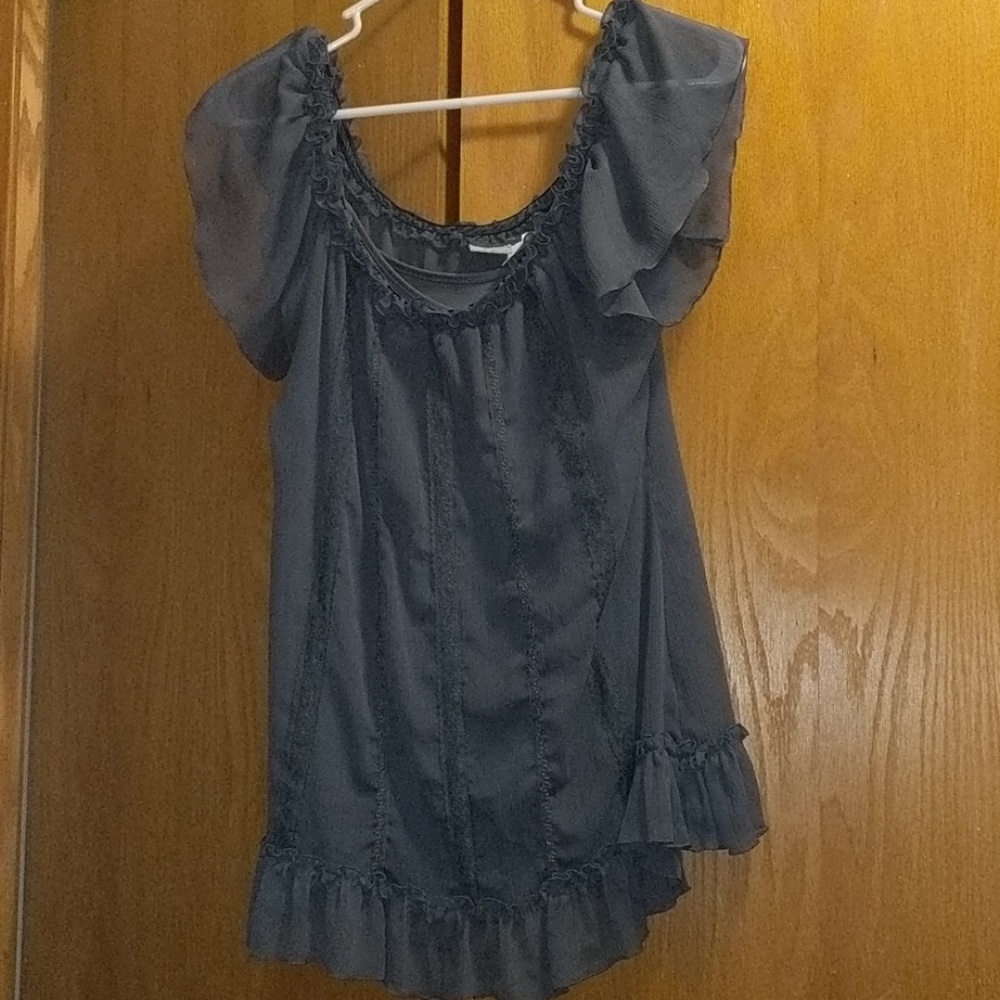 Daytrip Dark Grey Flutter Sleeve Top Large
